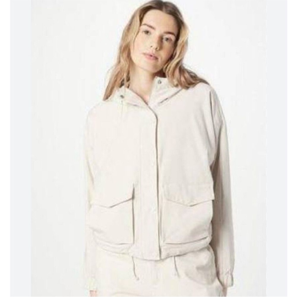 Abercrombie Wind/Water Resistant Jacket